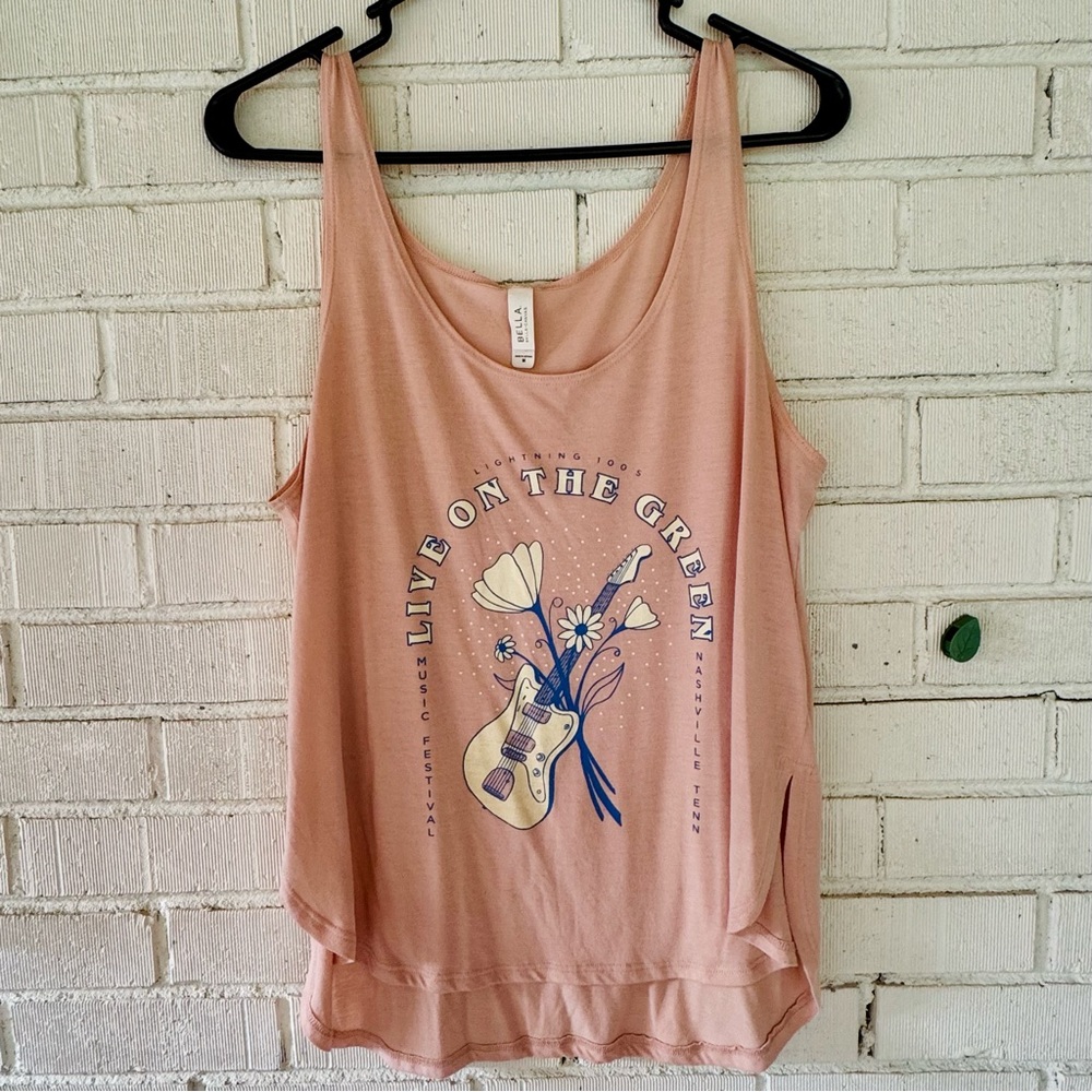 Live on the Green Nashville Women's Flowy Tank